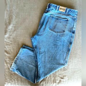 Duluth Trading Co. Men’s Jean 50x32